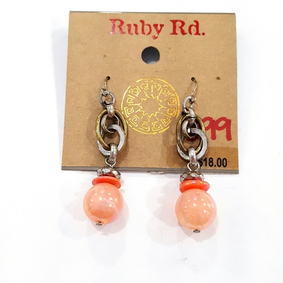 NWT Ruby Rd. Beaded Dangle Shiny Pink Earrings - Picture 1 of 3